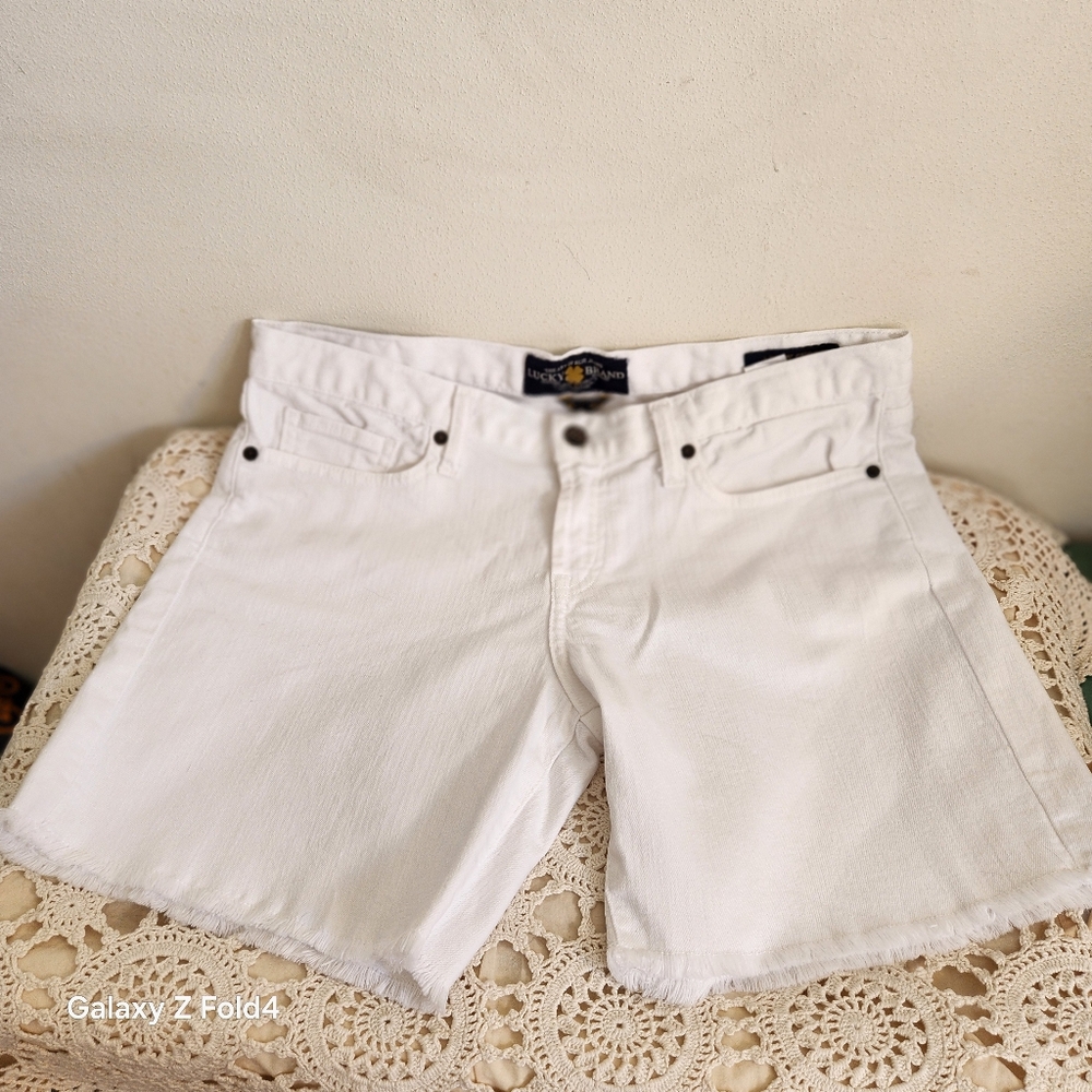 LUCKY BRAND.....White Denim Women Shorts